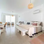 Appartamento Alpha Urban Rhodes City