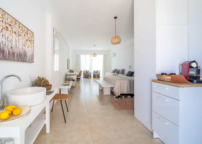 Alpha Urban Apartment Rhodes City